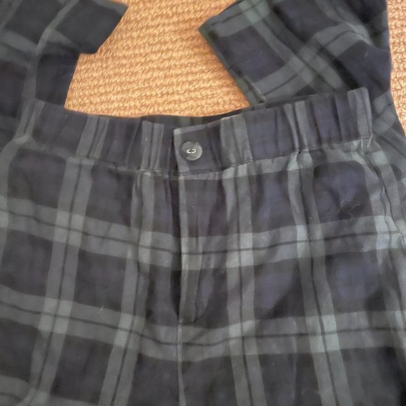 Brandy Melville Tilden Pants Navy Dark Green Plaid - Picture 3 of 4